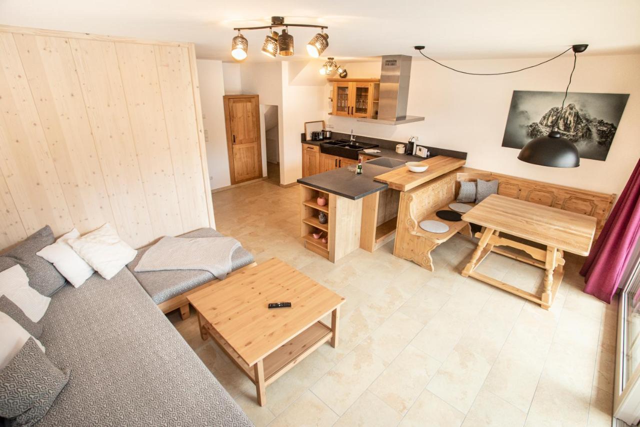 Ferienwohnungen "Zur Wally", Apartment Sauba Garmisch-Partenkirchen járás Kültér fotó